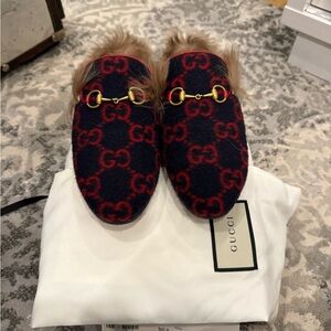 GUCCI Women’s GG Monogram Wool Fur Princetown Slippers 36½
